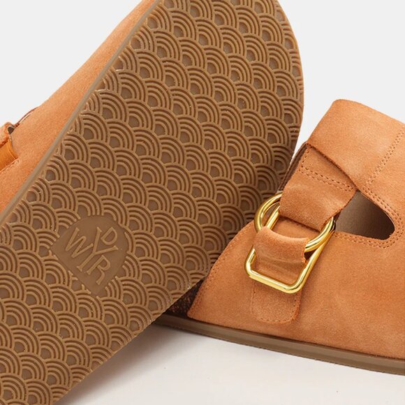 Sedona Closed Toe Mules | Size 7WW | Almond - Picture 6 of 8